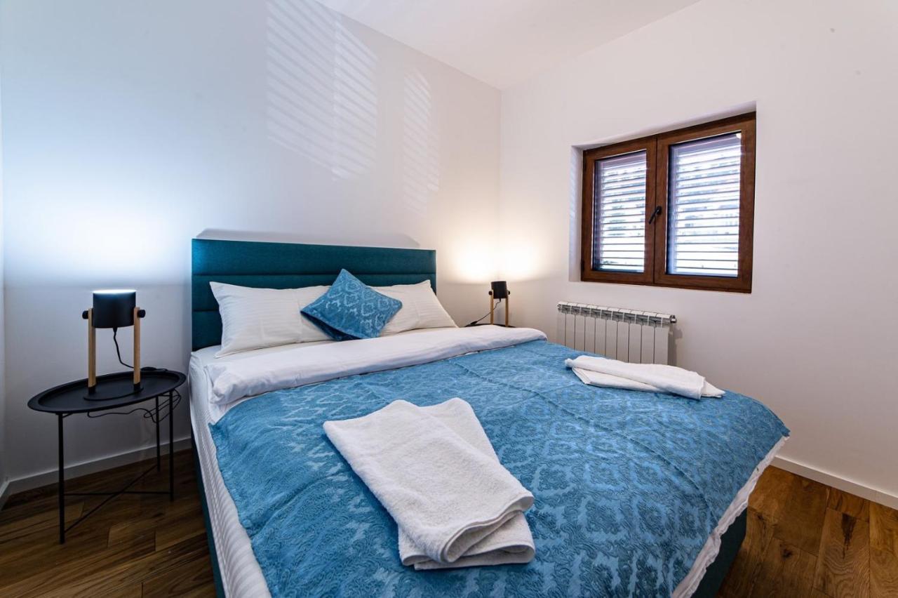 Turisticki Apartmani “Kraljeva Stolica” Zabljak  Exterior photo