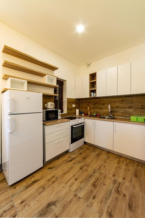Turisticki Apartmani “Kraljeva Stolica” Zabljak  Exterior photo