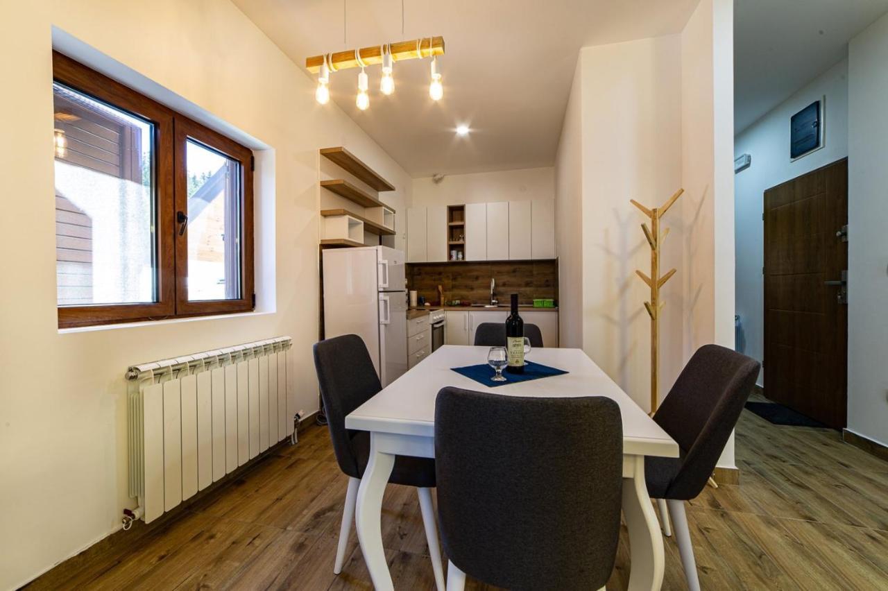 Turisticki Apartmani “Kraljeva Stolica” Zabljak  Exterior photo