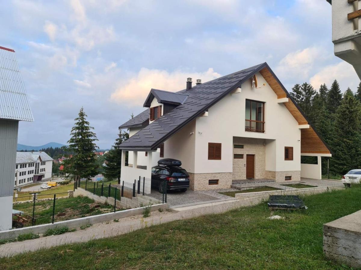 Turisticki Apartmani “Kraljeva Stolica” Zabljak  Exterior photo