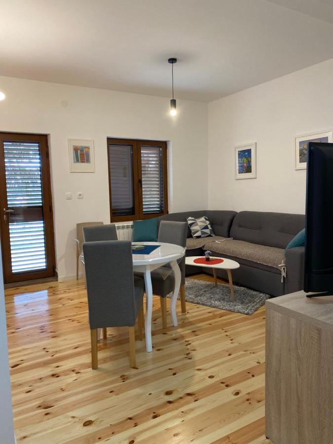 Turisticki Apartmani “Kraljeva Stolica” Zabljak  Exterior photo