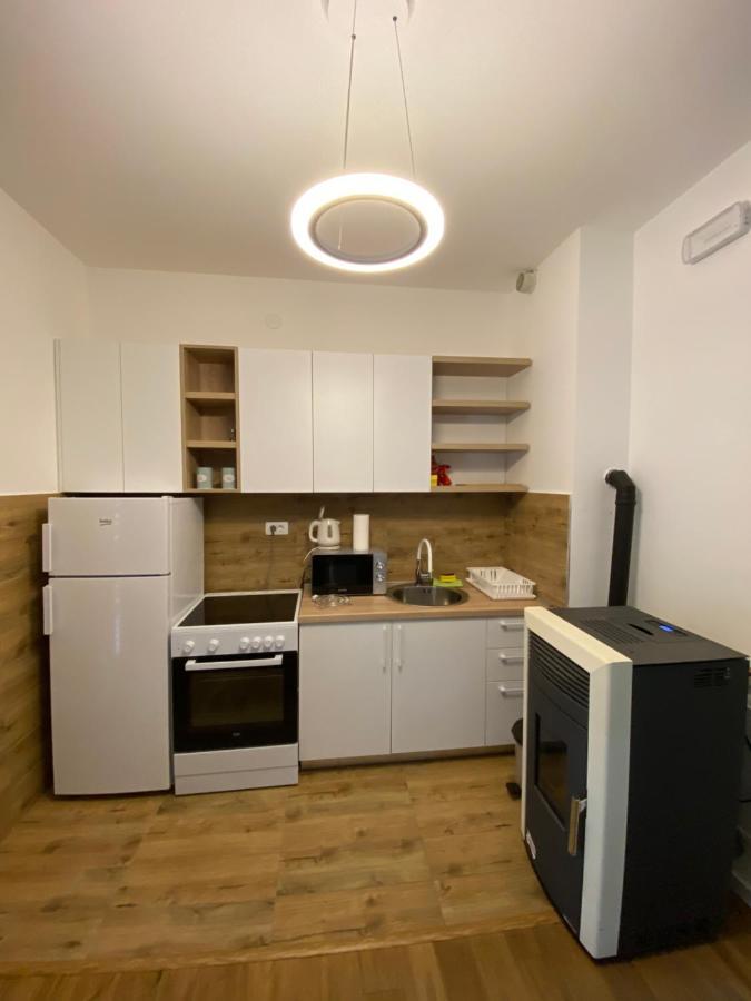 Turisticki Apartmani “Kraljeva Stolica” Zabljak  Exterior photo